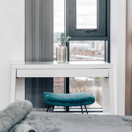 Luxury 2 Bedroom Apartment, Broad Street Birmingham Kültér fotó