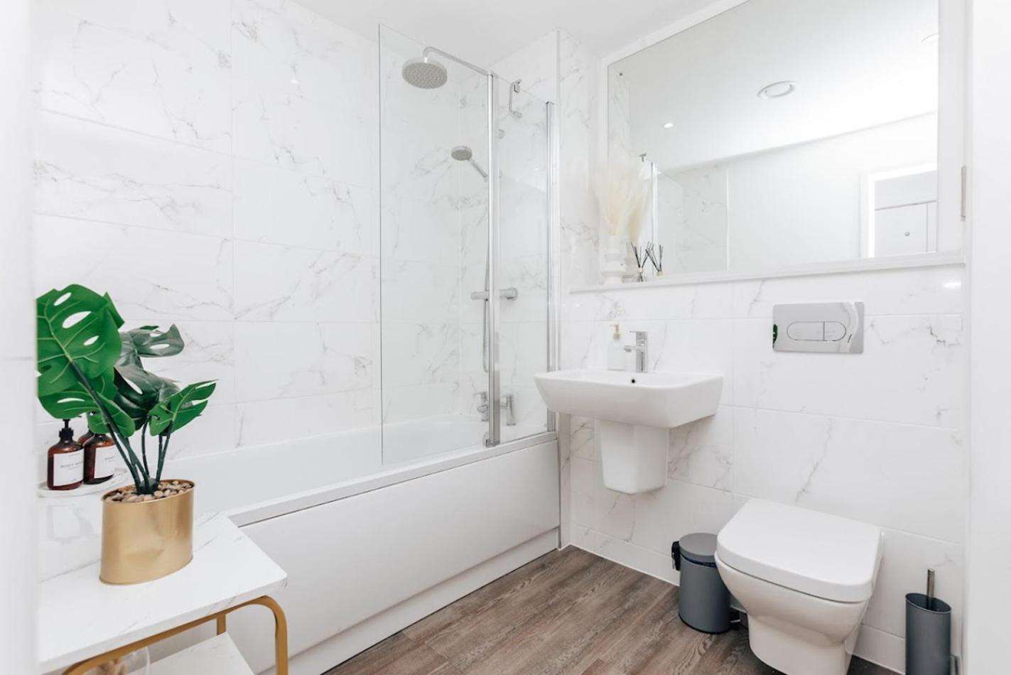 Luxury 2 Bedroom Apartment, Broad Street Birmingham Kültér fotó